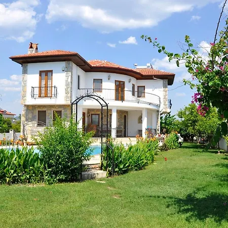 Βίλα Iris - 5 Bedroom